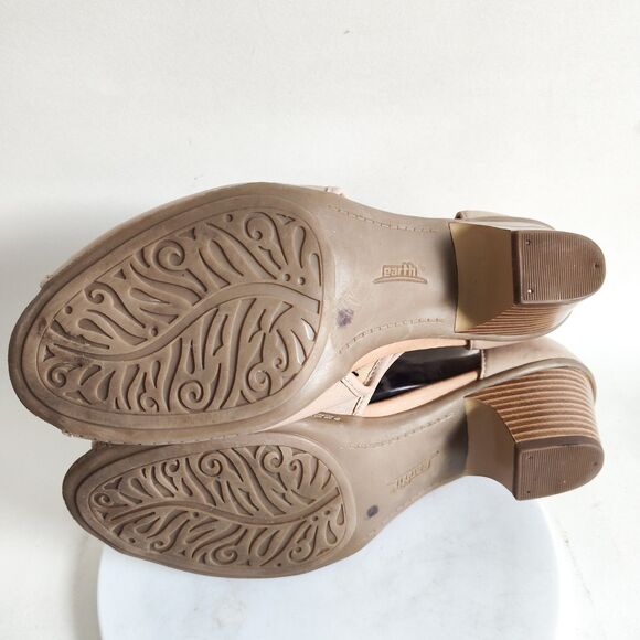 Earth Cottagecore Laced Beige Neutral Leather Shoes Cutout 2" Block Heel 9 Wide - Picture 11 of 11